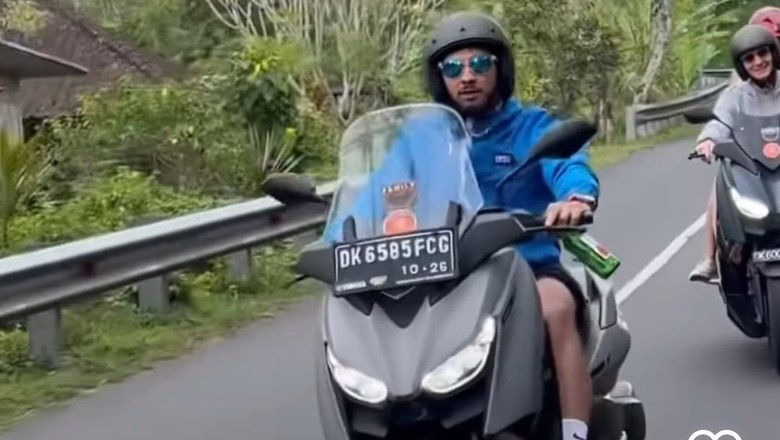 Bule di Bali Viral Lagi, Naik Motor Sambil Zig-zag dan Minum Bir