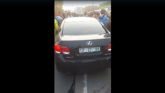 Lexus Nopol Kedubes Tabrak Orang di Koja Pernah Viral Buntuti Wanita