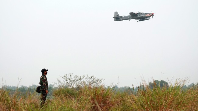 Breaking News: 2 Pesawat TNI AU Jatuh di Pasuruan Jawa Timur