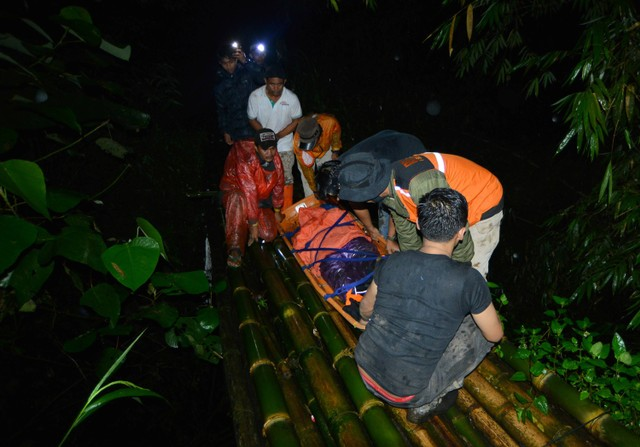 Pendaki Gunung Marapi yang Sempat Hilang Ditemukan Tewas, Pencarian Ditutup