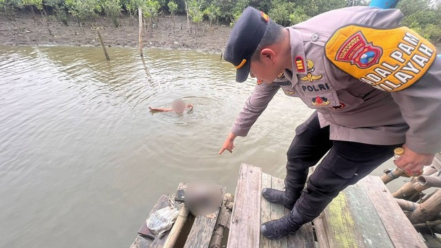 Potongan Payudara Ditemukan Bocah Pencari Ikan di Sungai Romokalisari Surabaya